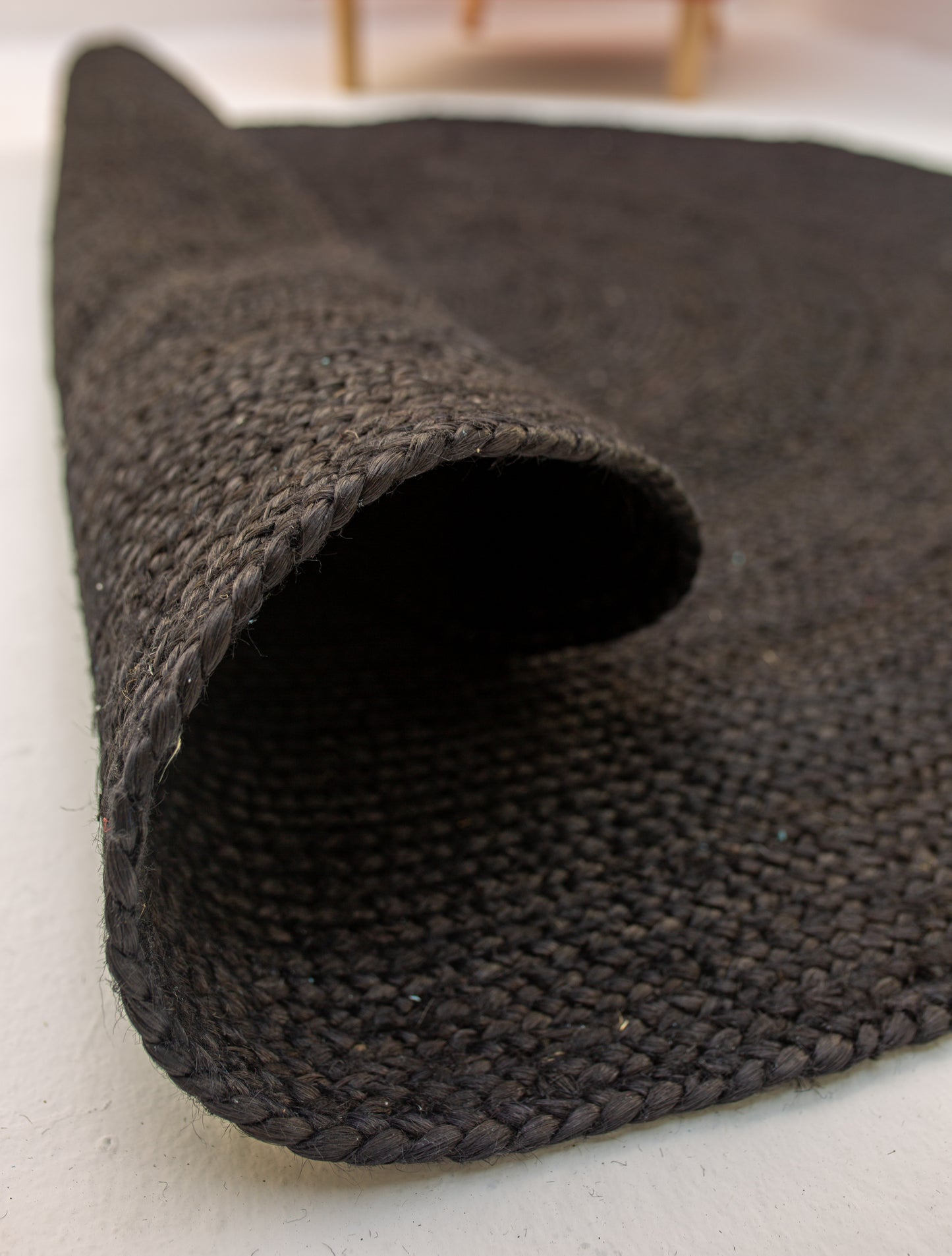 Natural Black Rug - Jute -Round