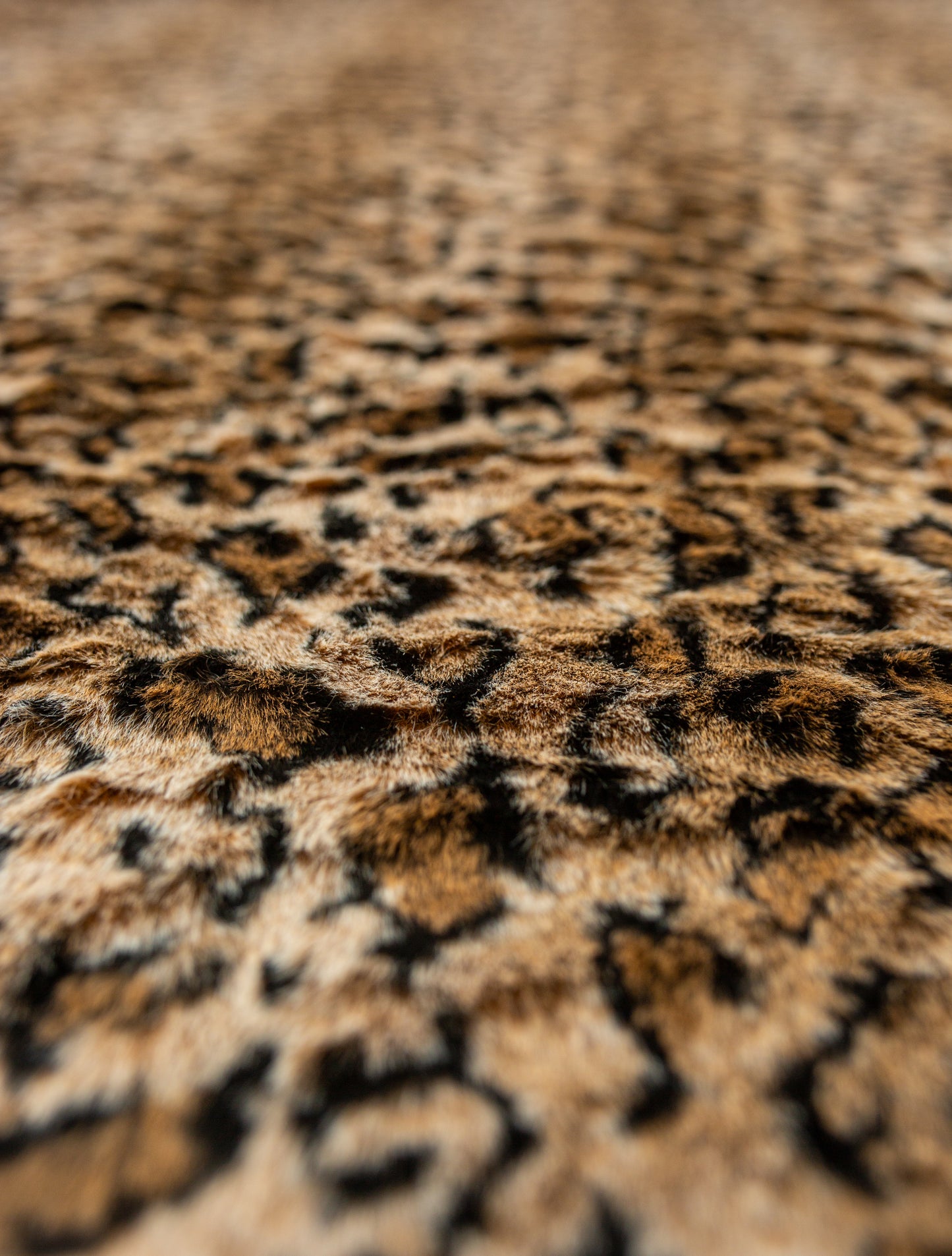Exotic Animal Pattern Fur Carpet - Luxe Softness