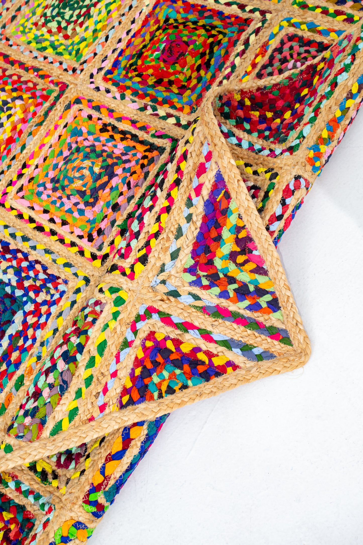 Contemporary Handmade Braided Rug - Jute and Chindi - Colorful Diamond