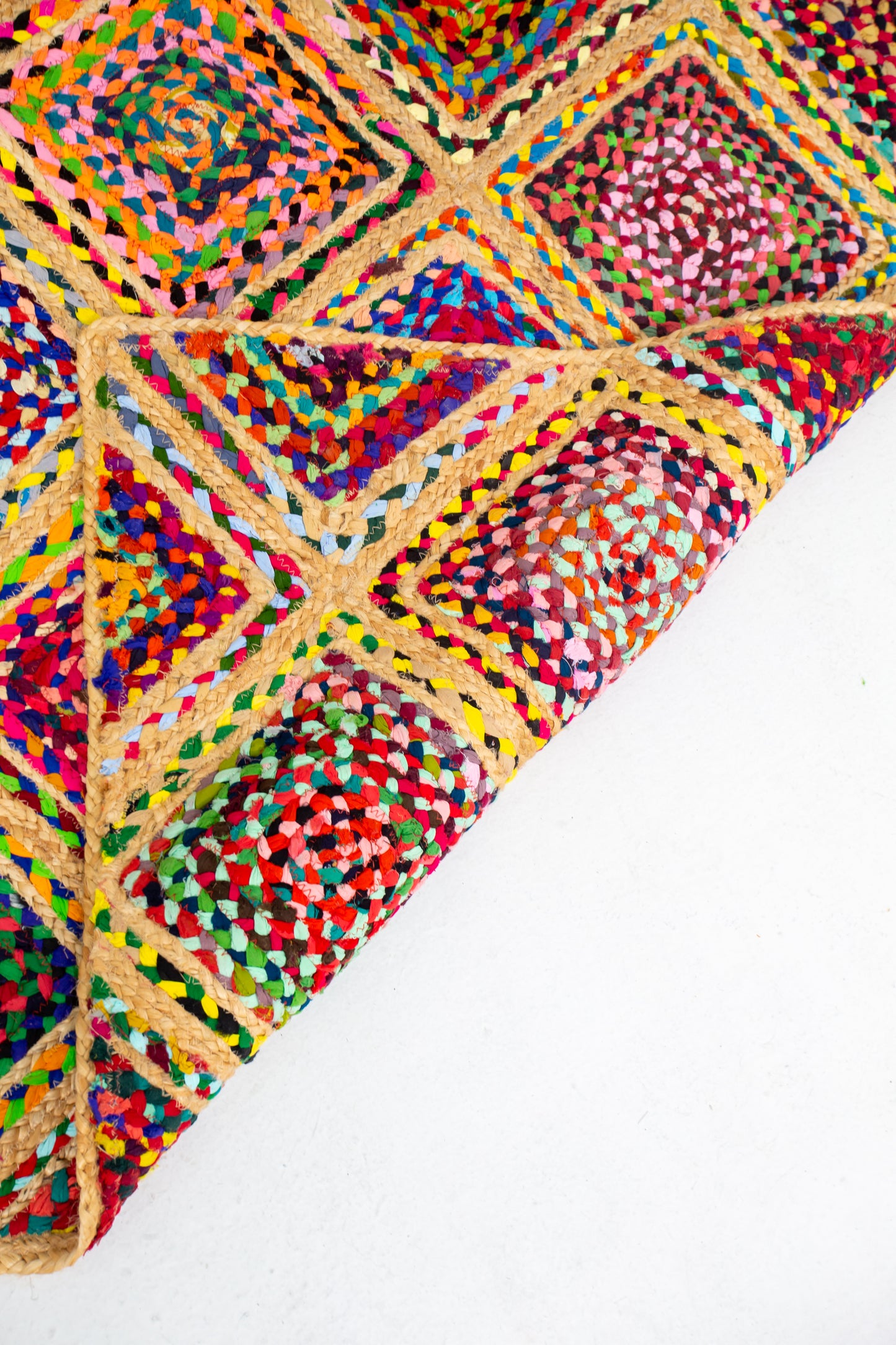 Contemporary Handmade Braided Rug - Jute and Chindi - Colorful Diamond