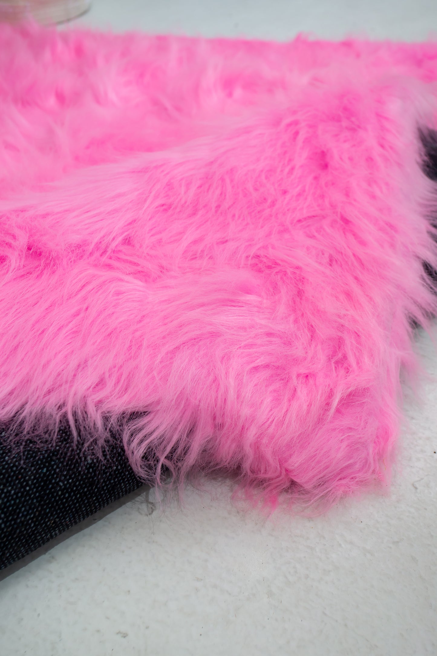 Sumptuous Fluffy Fur Carpet - Premium Long Fur - Pink